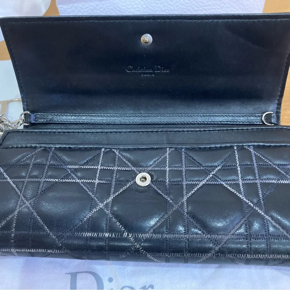 Christian Dior Wallet women Preowned authentic made in Italy